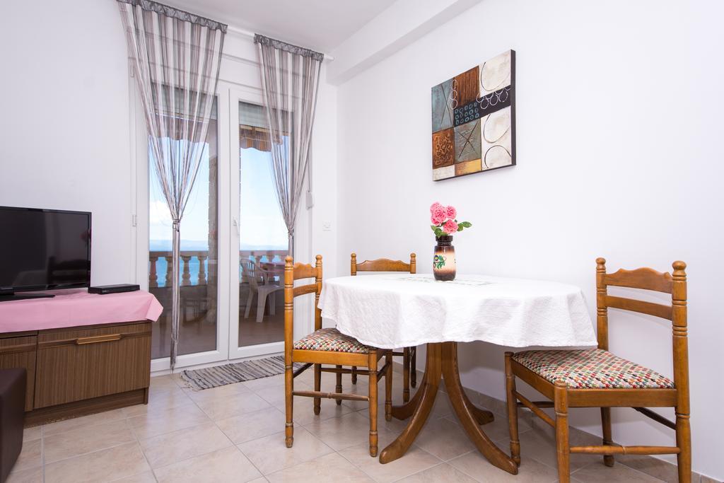 Apartmani Cubela تروغير المظهر الخارجي الصورة